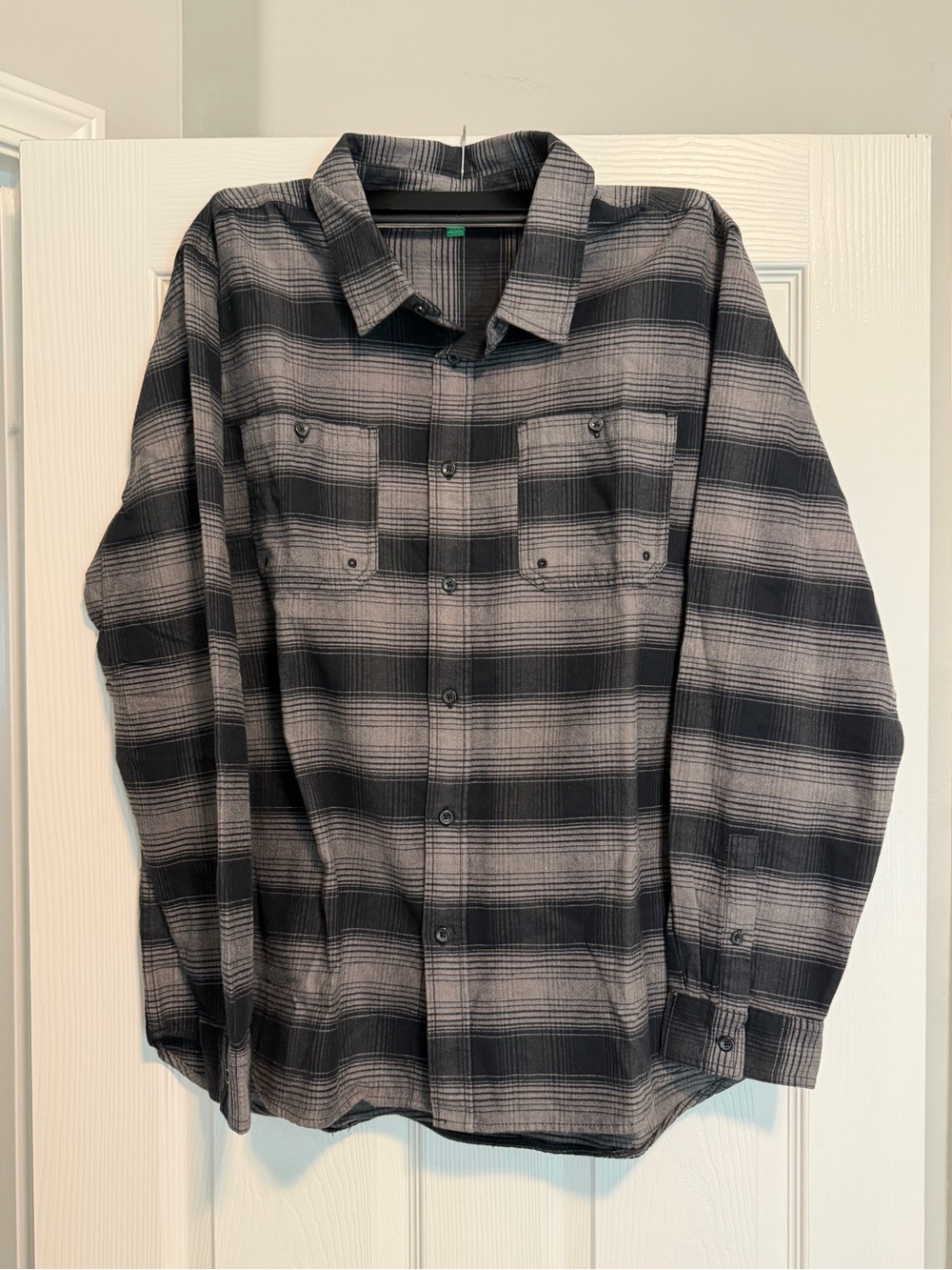 dip Black and Gray Plaid Flannel Shirt